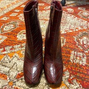 Faux Alligator Print Heeled Boots